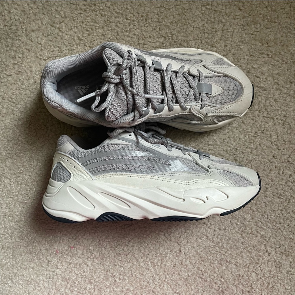Yeezy Boost 700 V2 'Static'